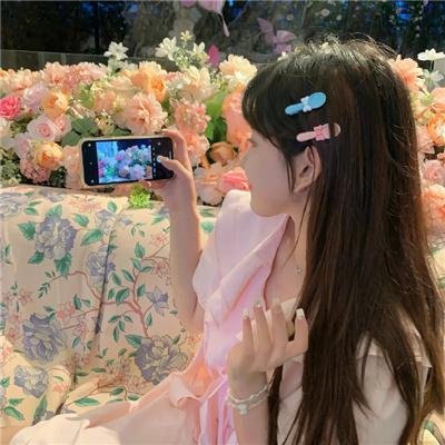 眼里余光都是你